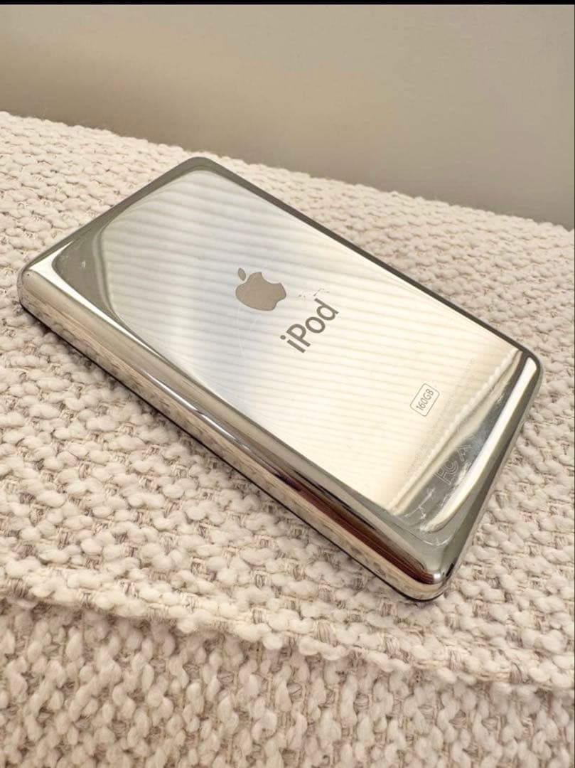 【極美品】iPod classic 第7世代 160GBブラック 新品バッテリー