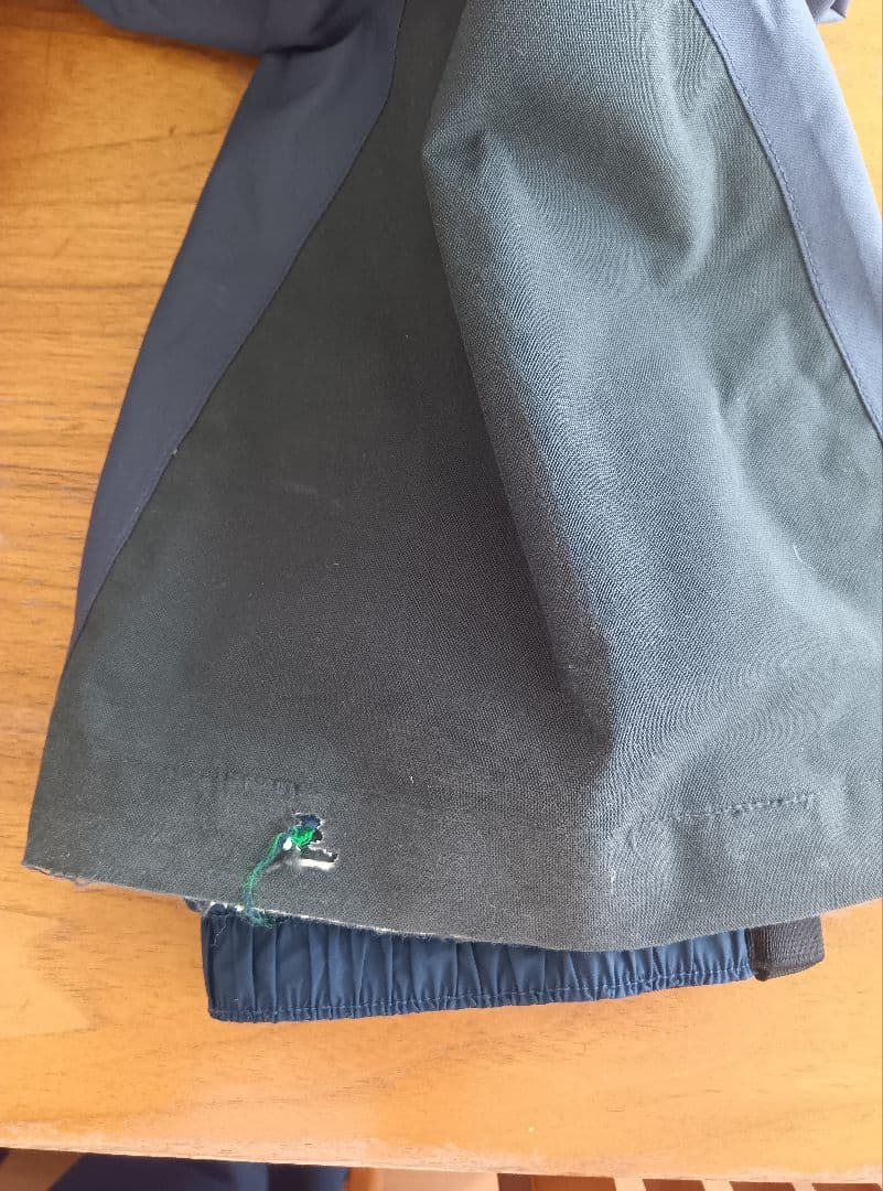 mont-bell子ども用スキーウェア上下セット150サイズ