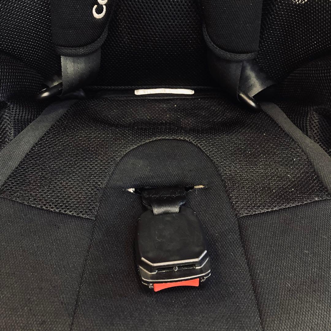 コンビ　ジョイトリップ エアスルーGG ブラック　ジュニアシート　combi