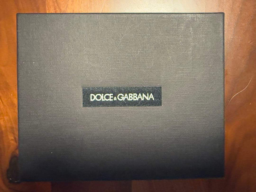 DOLCE & GABBANA 財布　型番 (ART.): BI0088