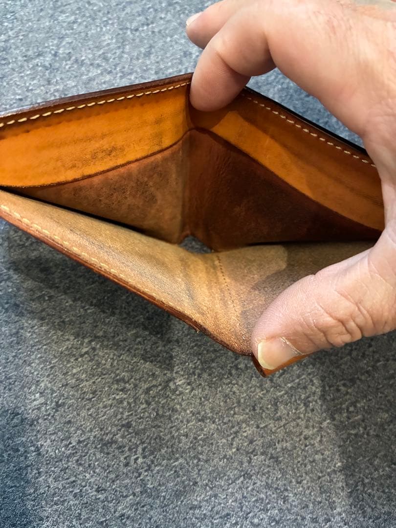 ワンズワーカー　コードバン二つ折財布