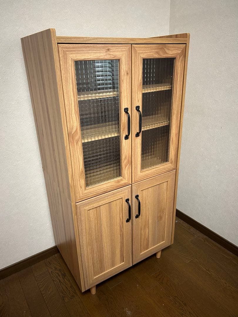 ニトリ ガラス扉 食器棚