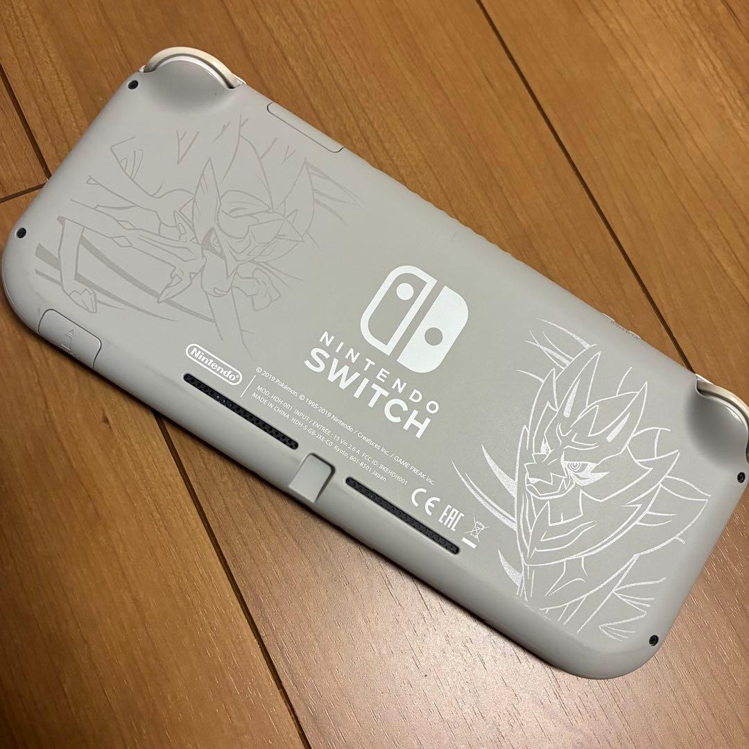 Nintendo Switch Lite ザシアンザマゼンタ