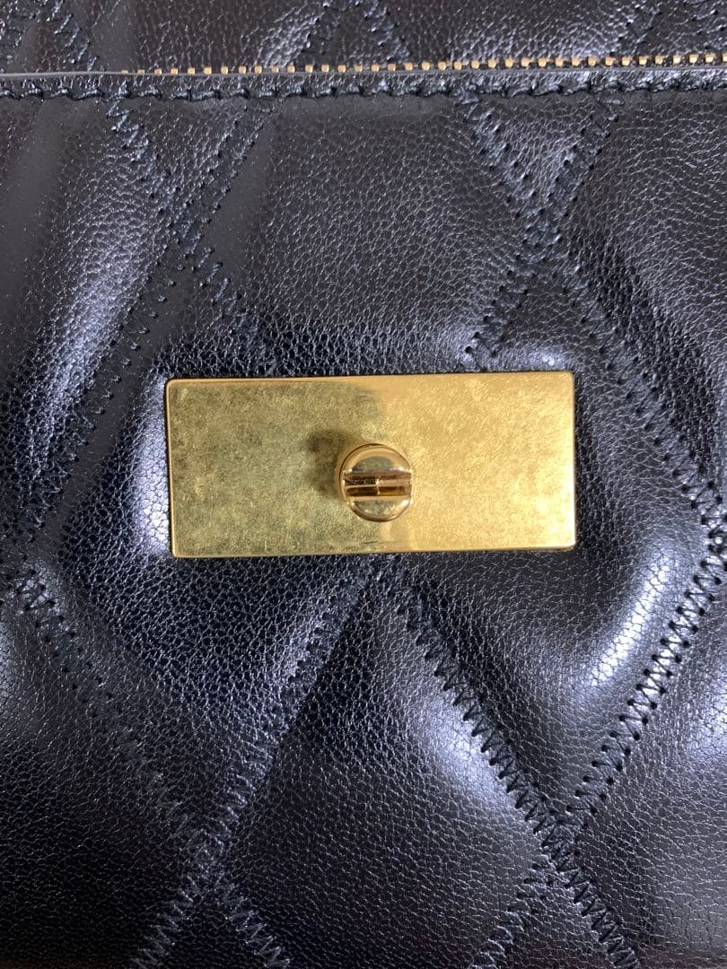 【miiii】GIVENCHY ジバンシィ GV3ショルダーバッグ