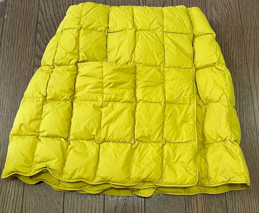 クリーニングのみ新品　定価8万円弱　IENKI IENKI ダウン　スカート