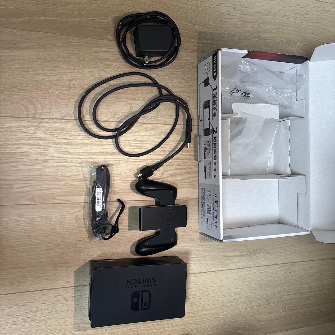 Nintendo Switch 本体　ネオンブルー ネオンレッド　おまけ付き