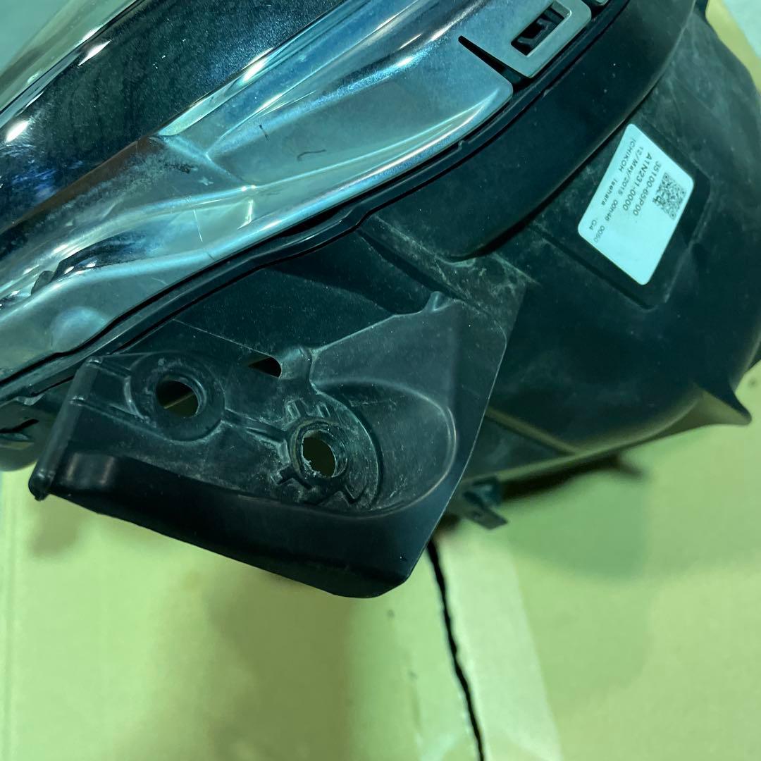 ハスラー　MR31S スズキ純正 右ヘッドライト