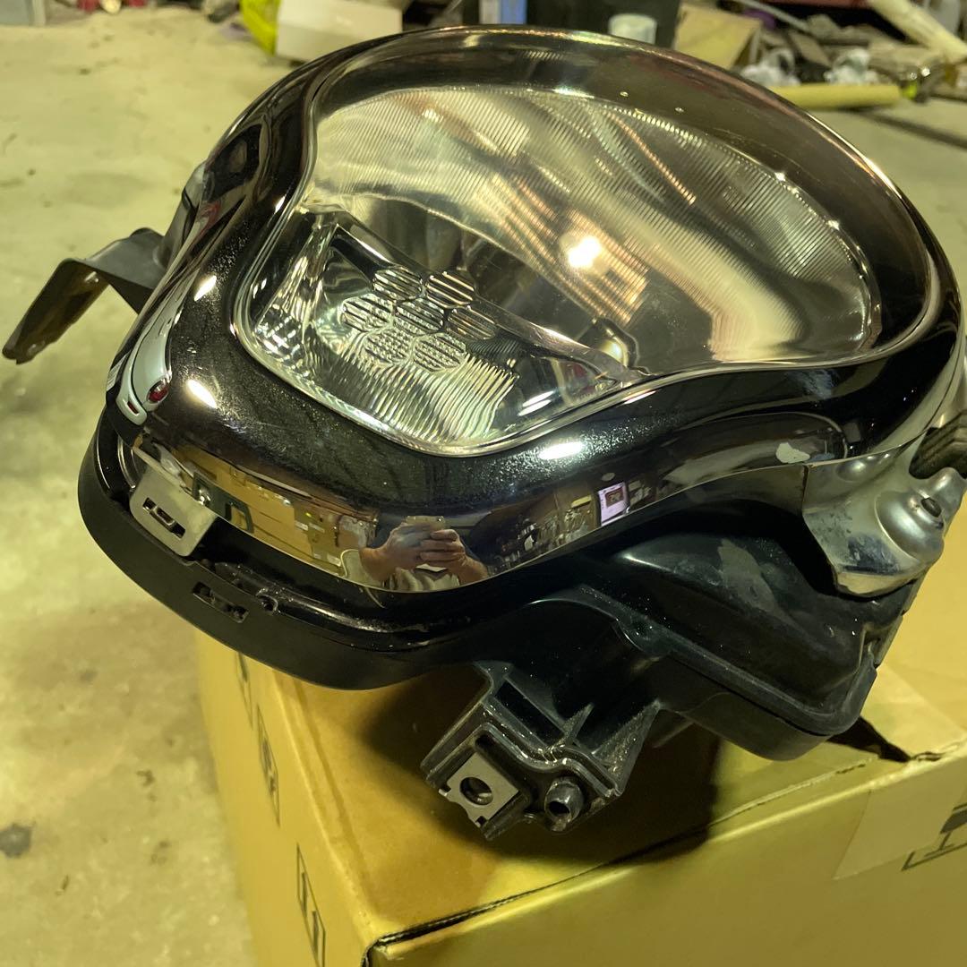 ハスラー　MR31S スズキ純正 右ヘッドライト