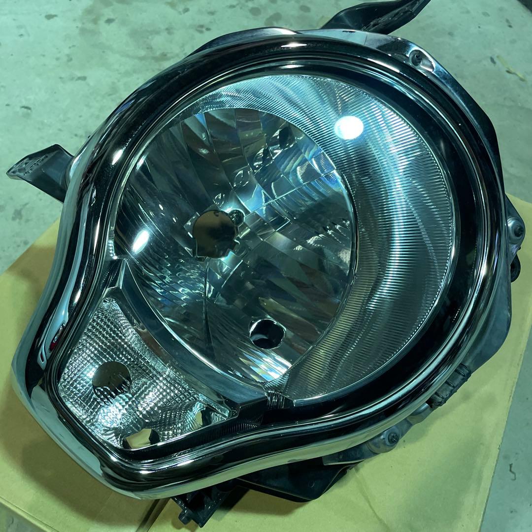 ハスラー　MR31S スズキ純正 右ヘッドライト