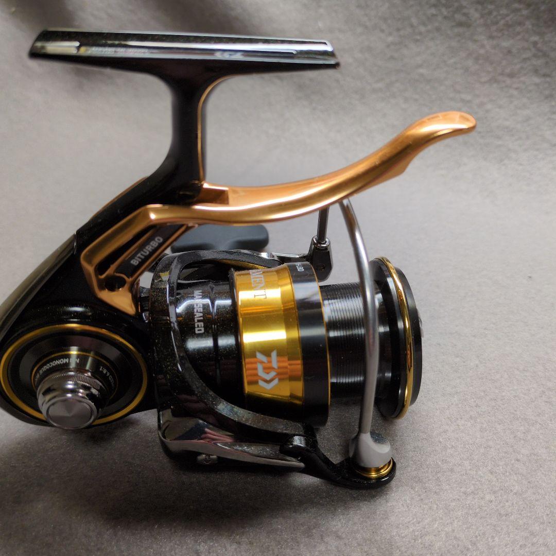 22トーナメント 2500XH−LBD未使用リール