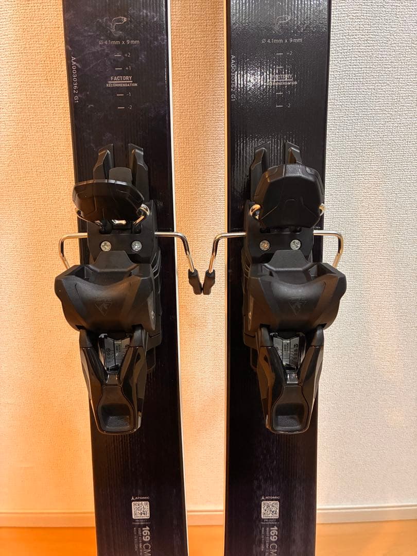 【未使用】ATOMIC MAVERICK 88TI 169cm ビンディング付き