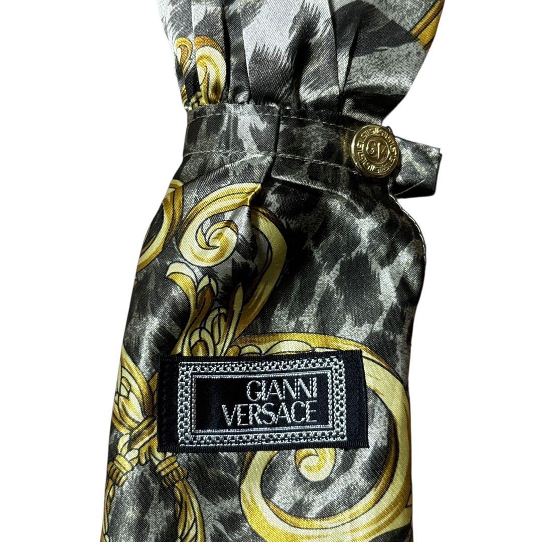 極美品◎ ジャンニヴェルサーチ 折りたたみ傘 バロック柄 レオパード柄 晴雨兼用