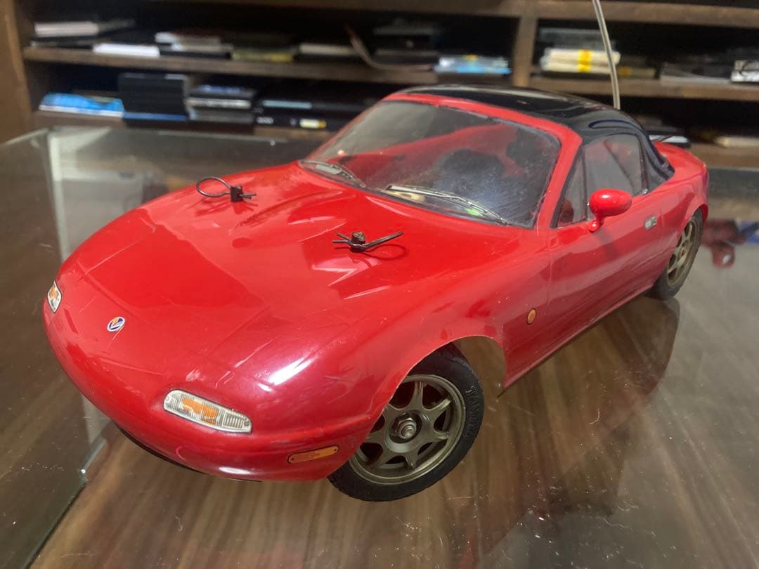 当時物　田宮　タミヤ　ラジコン　ユーノスロードスター完成品　ボディシャーシメカ付