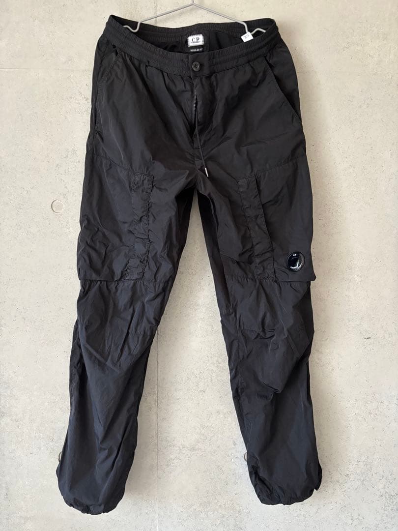 たなもち　C.P. COMPANY LENS CARGO PANTS