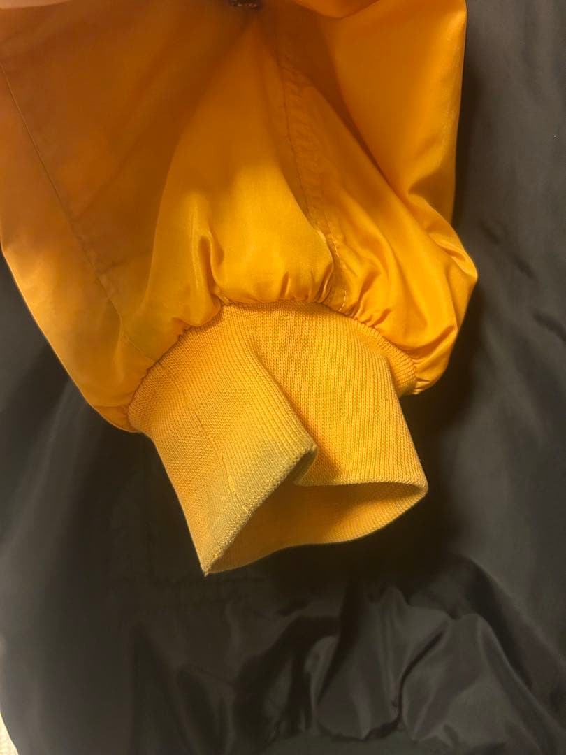 NIKE キルティングボンバージャケット　 誰か買って‼️