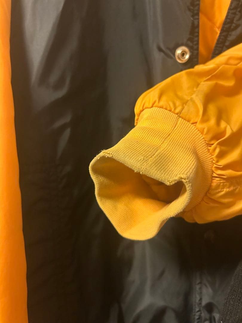 NIKE キルティングボンバージャケット　 誰か買って‼️