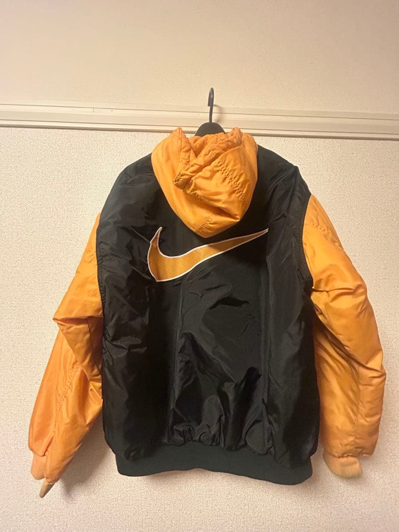 NIKE キルティングボンバージャケット　 誰か買って‼️