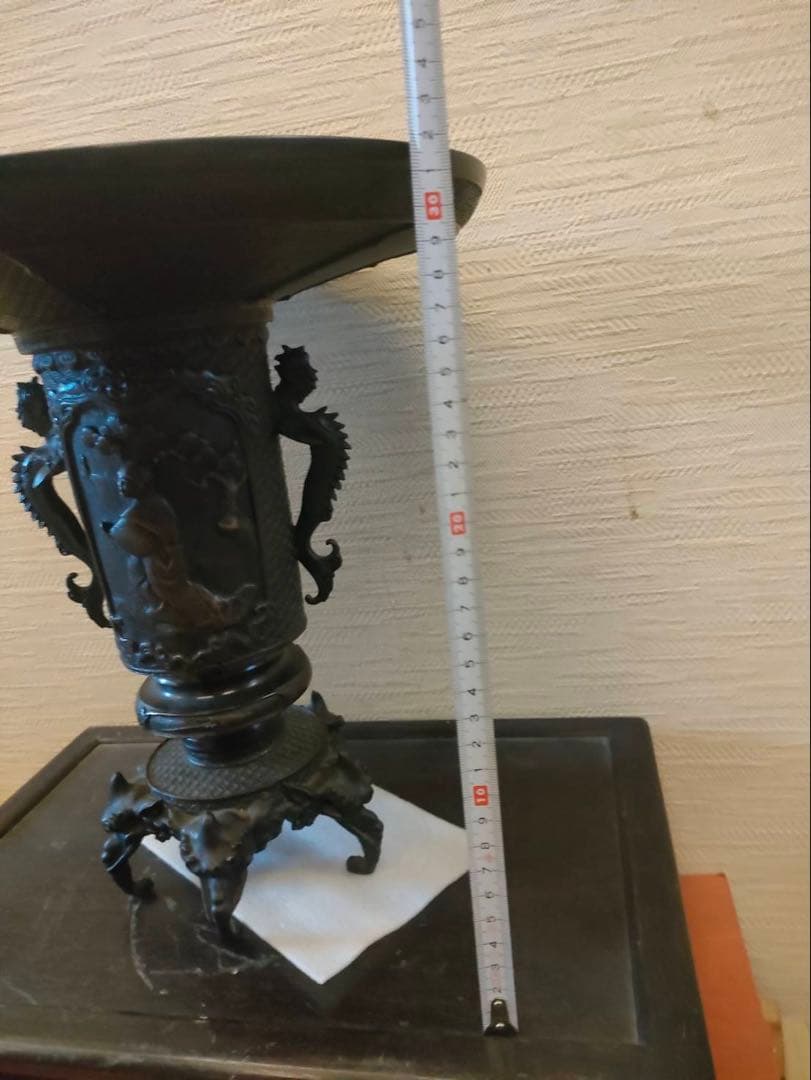 薄端 青銅製 龍双耳 五足 人物花鳥紋 獣足 幅32㎝ 重量約7kg