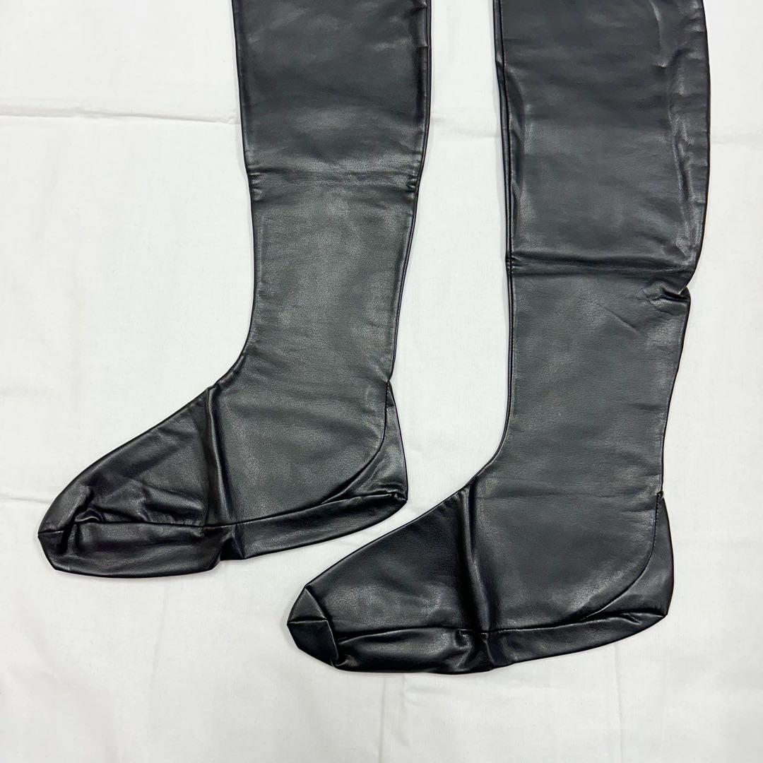 未使用フェンディナッパレザーロングソックスM