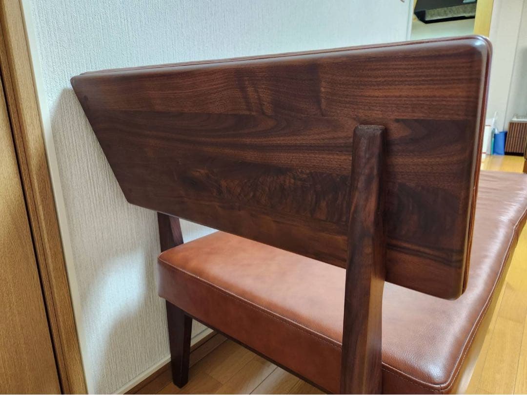 緊急値下げ‼︎ 7/15までの掲載！ 【美品】高級　ダイニングチェア　革製　レピス
