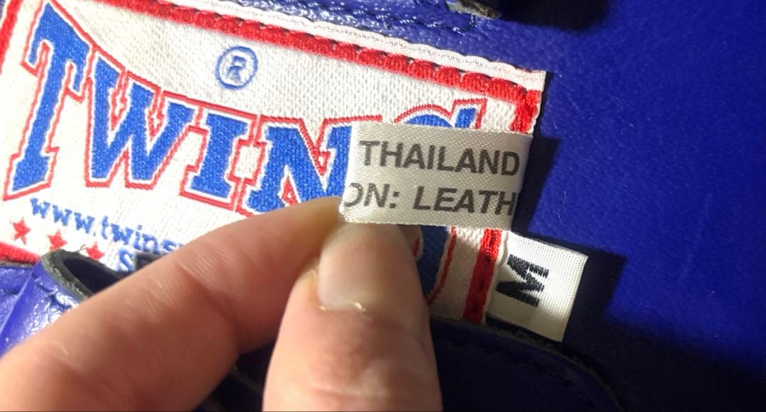 TWINS キックミット 青/赤 M