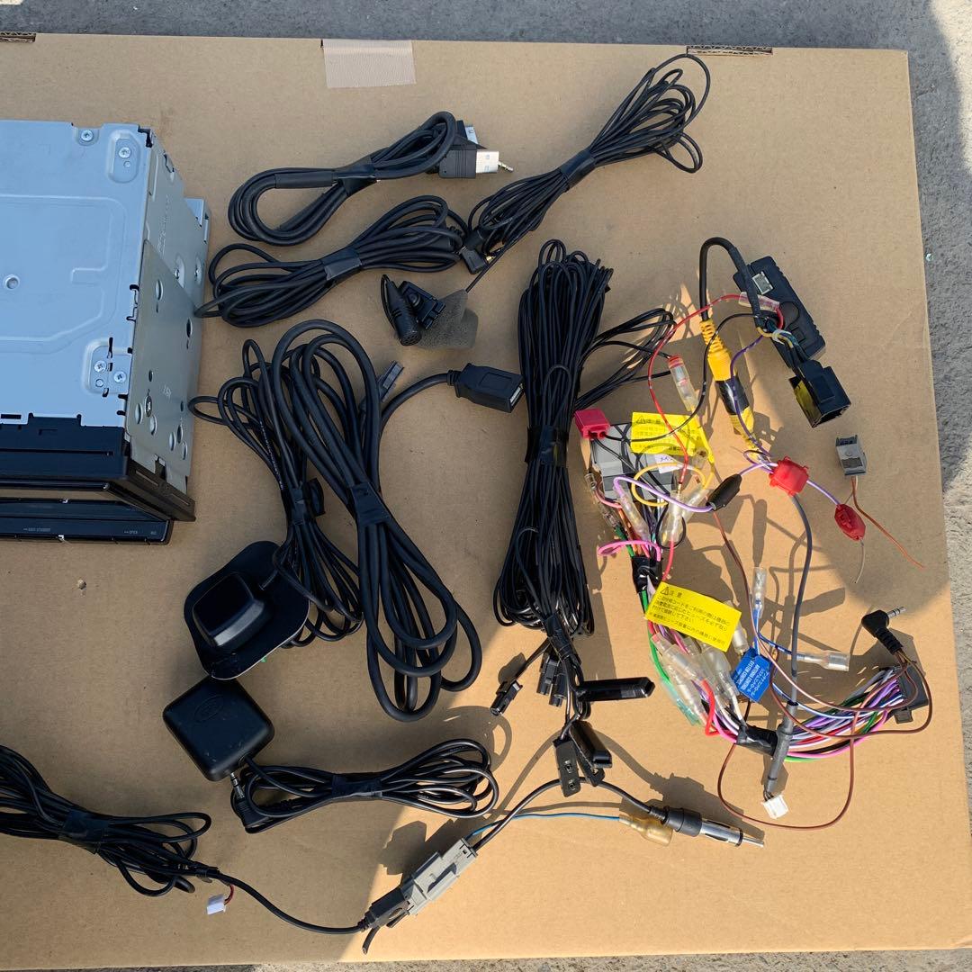 PIONEER AVIC-RZ712 カーナビ