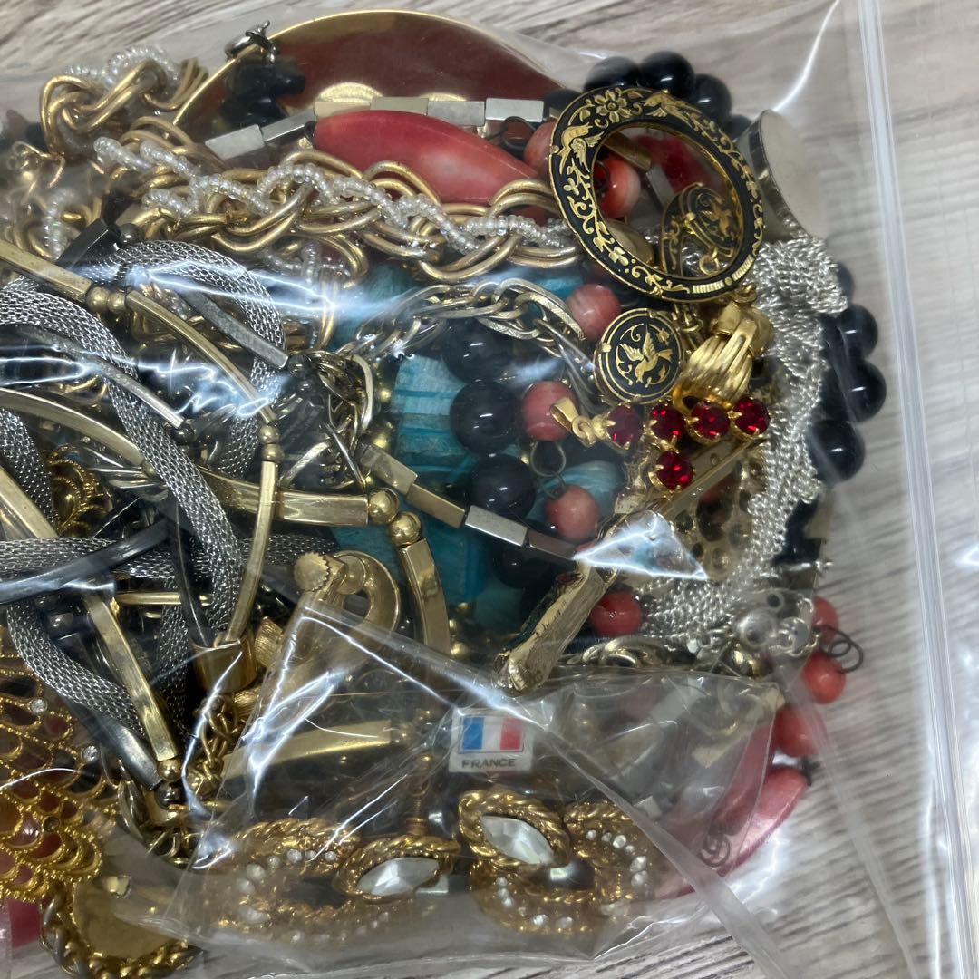 アクセサリーまとめ　ビンテージジュエリーセット　①