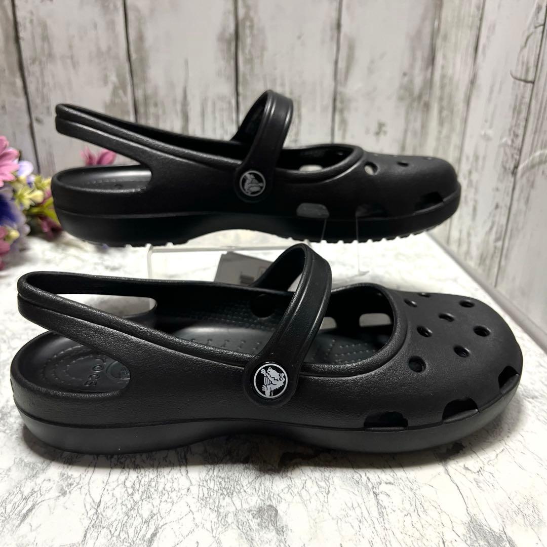 新品タグ付✨crocs シャイナ ストラップ メリージェーン 廃盤品 (W7)黒