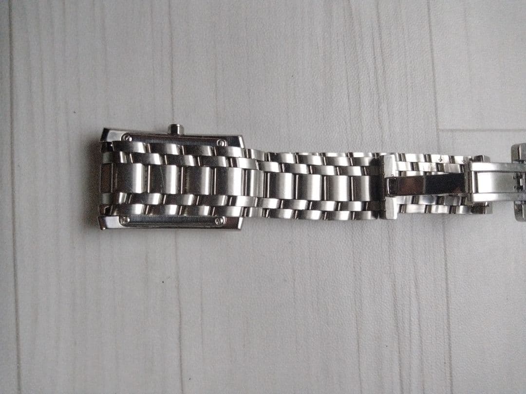 アヤ　【可動】FENDI フェンディ　12Pダイヤ　7000　　電池交換済