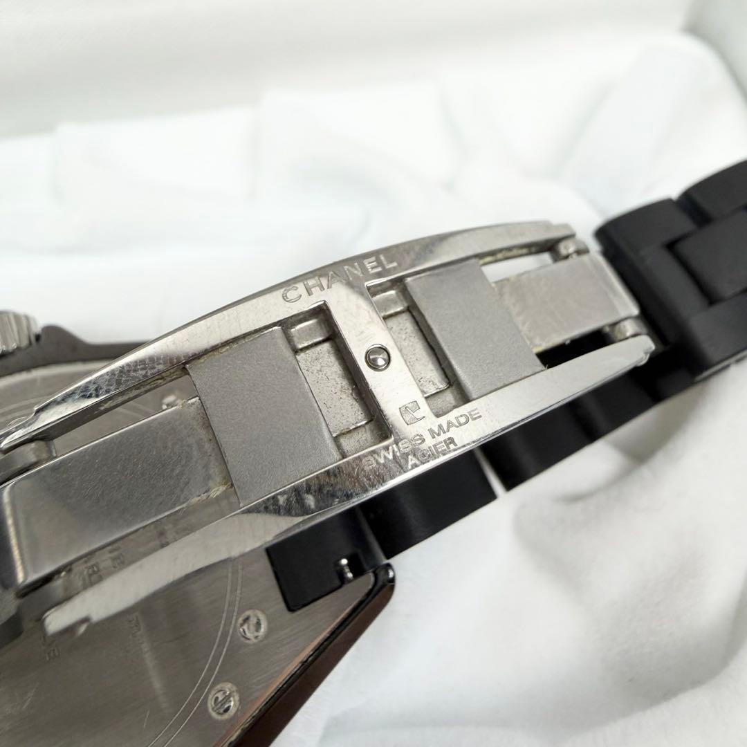 CHANEL J12 33mm H0681 ラバーベルト ZH21400