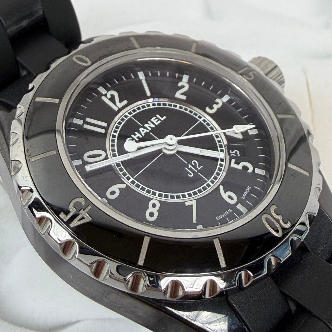 CHANEL J12 33mm H0681 ラバーベルト ZH21400