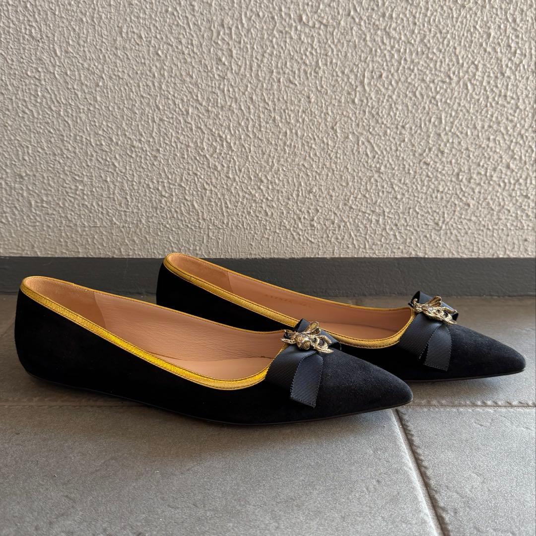 【美品】グッチ BEEモチーフ ポインテッドトゥ フラットシューズ バレエ