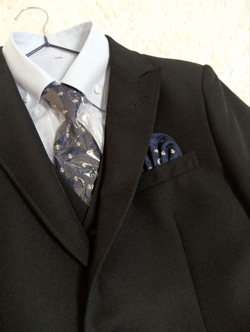 新品　WONDERFACTORY　スーツ　160　ブラック