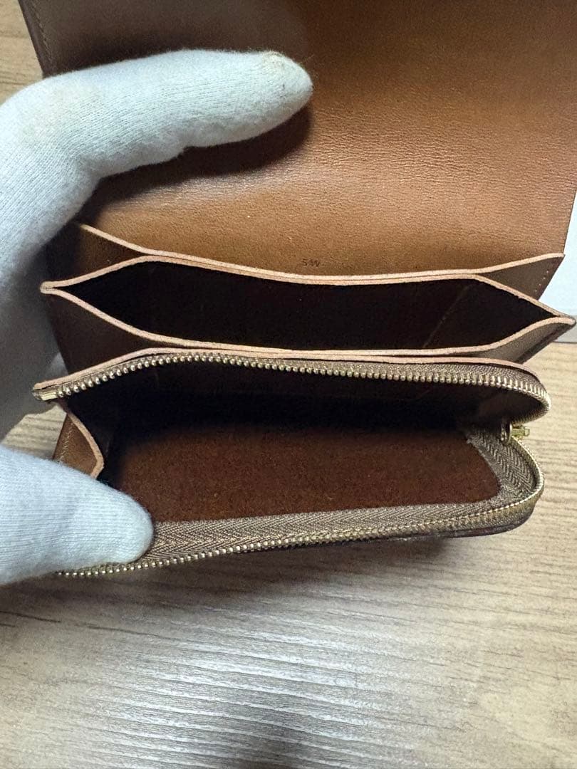 入手困難forme財布