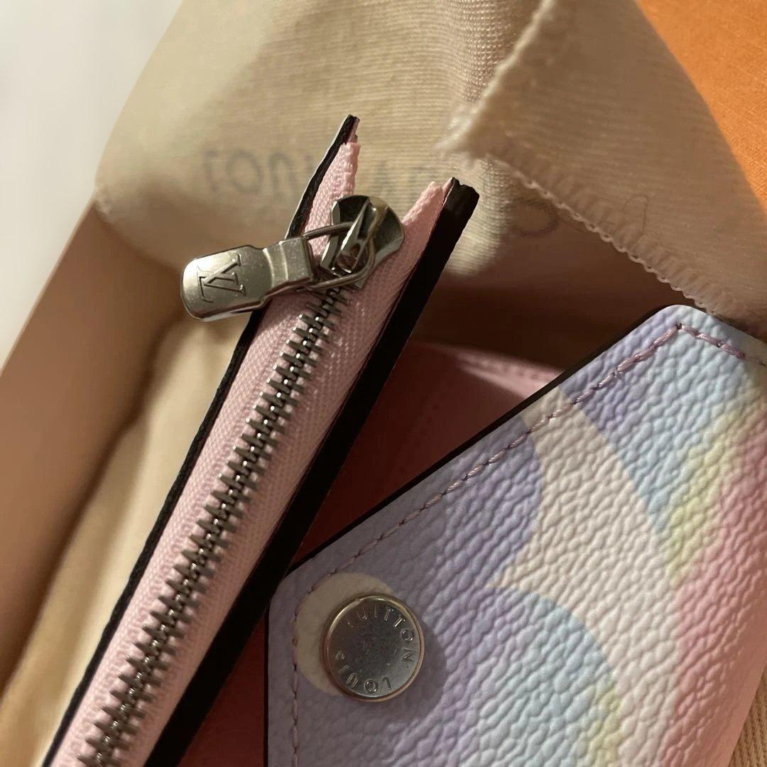 LOUIS VUITTON 春夏限定ポルトフォイユ