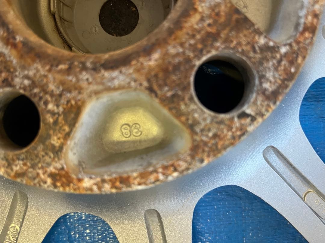 アッチヤンサン　アルミホイール　4本セット　16インチ