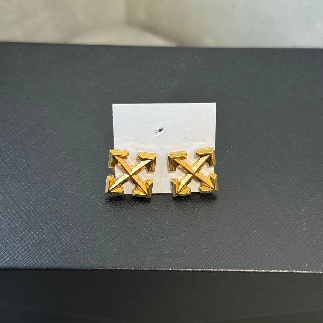 オフホワイト アロー ピアス ゴールド ペア