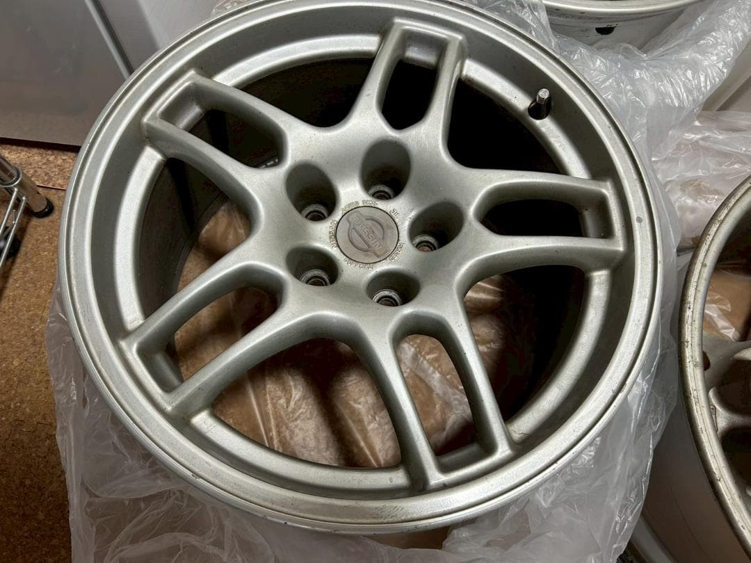 日産　スカイラインGT-R（BCNR33）純正アルミホイール 4本