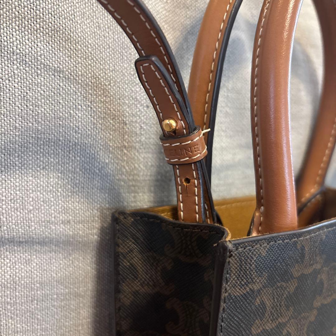 ミニ バーティカル トリオンフ キャンバス CELINE カバ