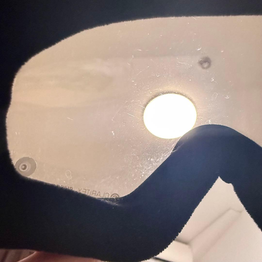 【REVOLT】スノボゴーグル 調光レンズ [定価29,700円]