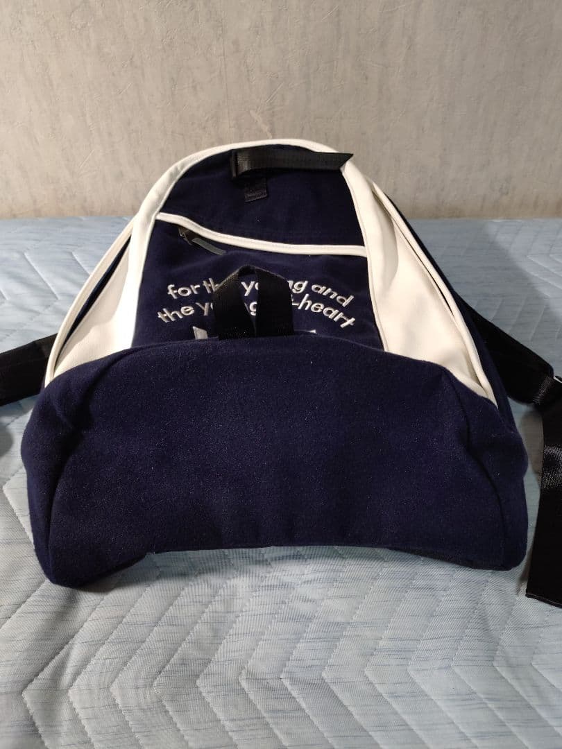 VAN リュック ネイビー