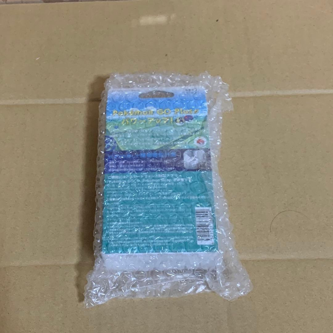 Pokemon GO Plus + 未使用、未開封 非売品のおまけ付き