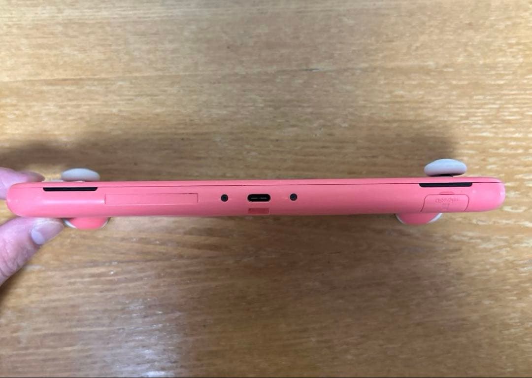 Nintendo　Switch　Lite ピンク