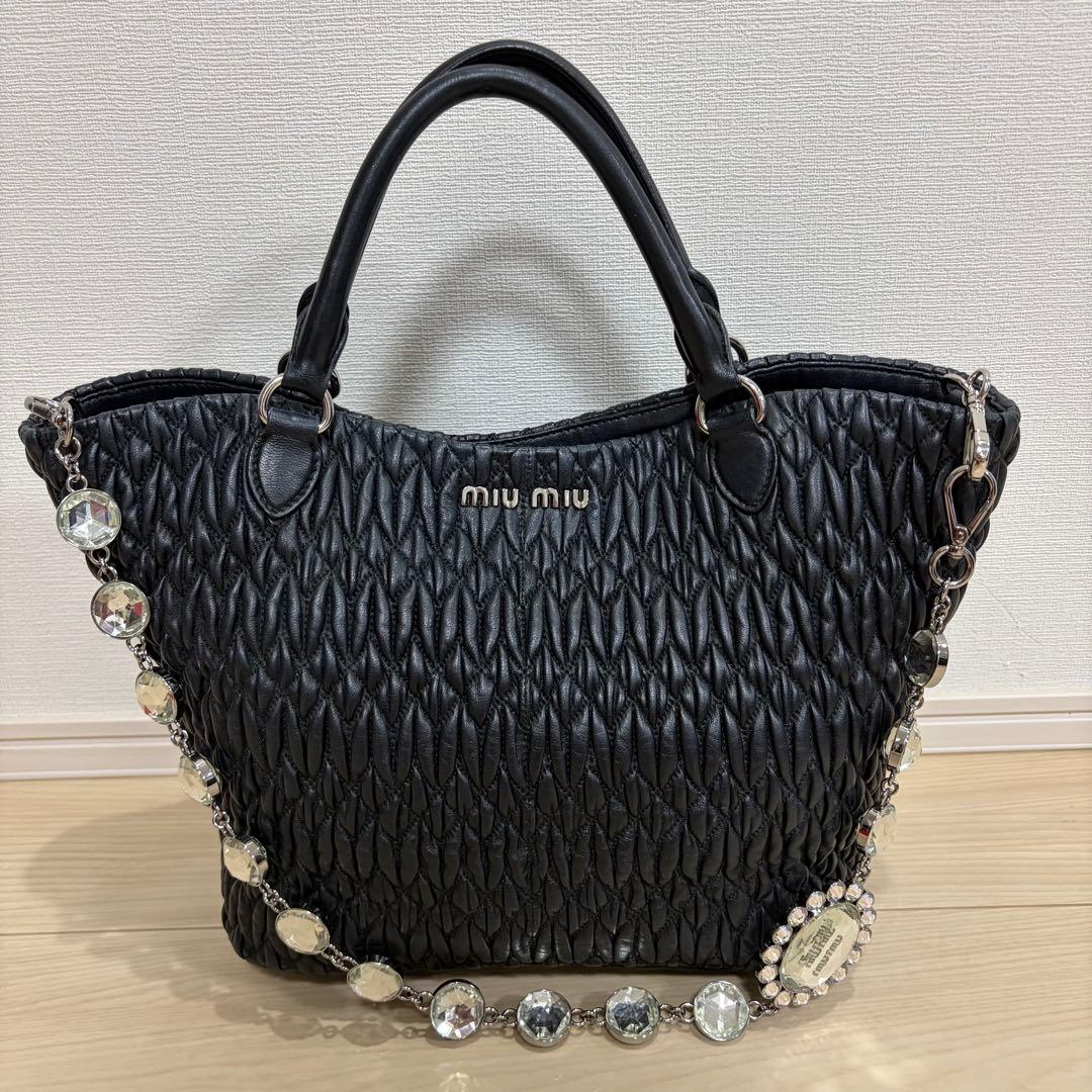 miumiu マテラッセ ナッパレザー クリスタル ブラック 付属品あり