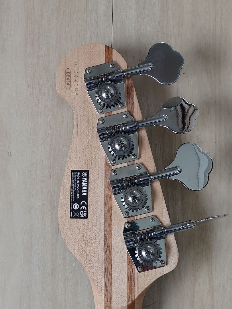 【美品】YAMAHA BB434 TB(ティールブルー) 　ヤマハ エレキベース