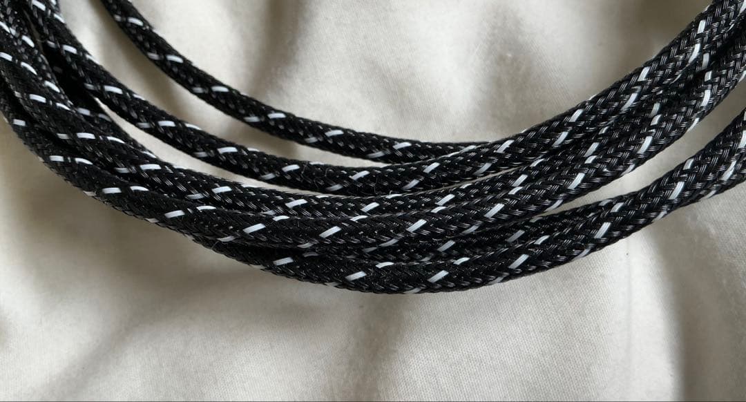 RCAケーブル　伝説の名手による高音質　インアクースティック製1.5m ドイツ