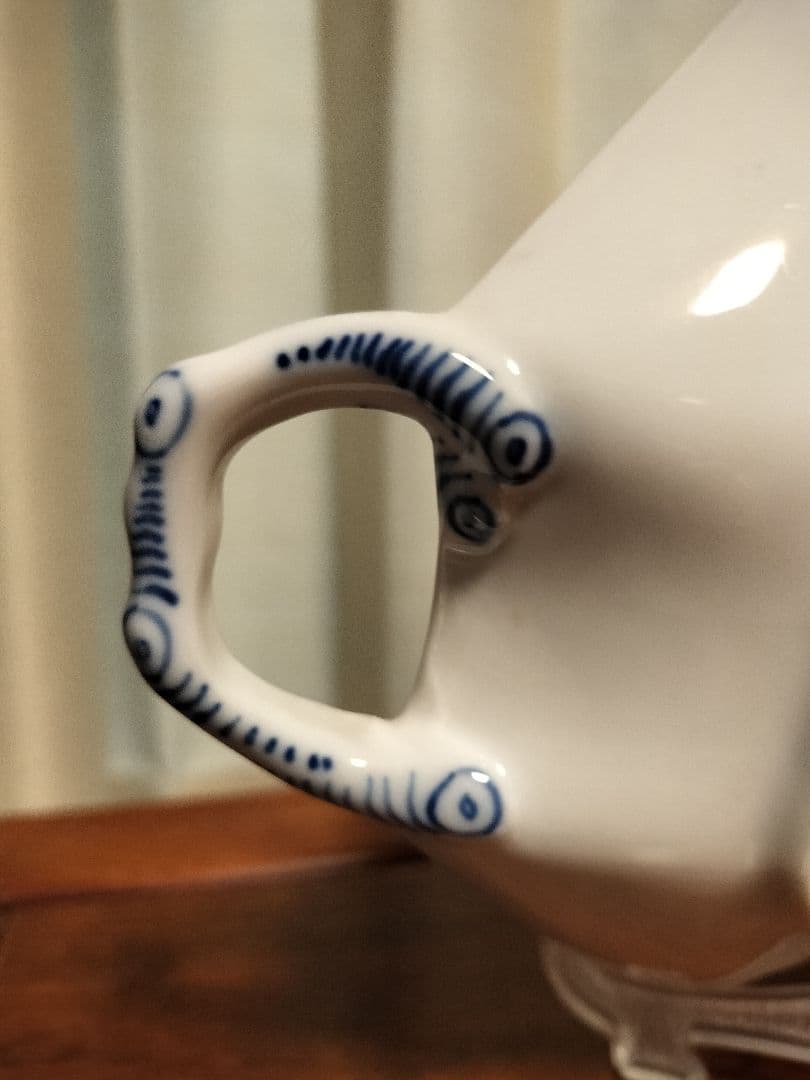   ブルーフルーテッド　ハーフレース　リーフ皿