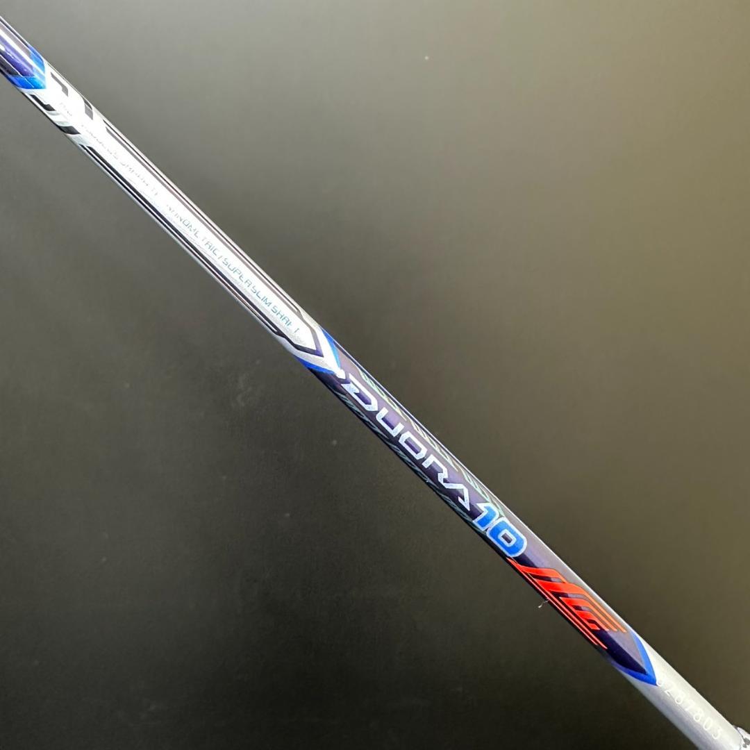 YONEX　ヨネックス　バトミントンラケット　デュオラ１０　MO-49