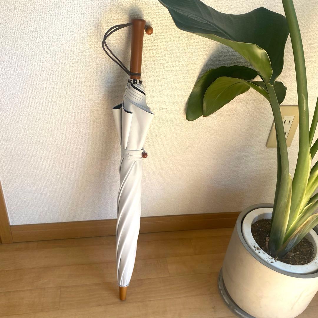 【美品　現行品】SUN BARRIER 100 長傘 Sサイズ ホワイト
