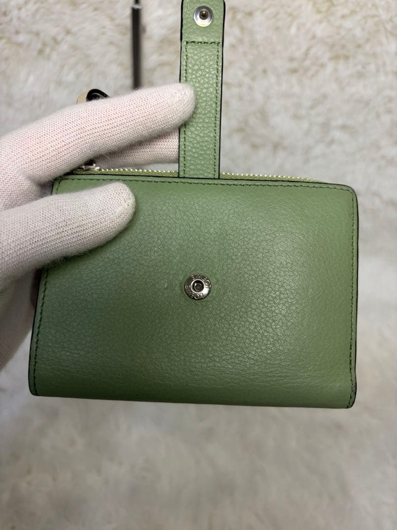 ✨美品✨ ロエベ　折り財布　コンパクトジップウォレット　アナグラム　グリーン